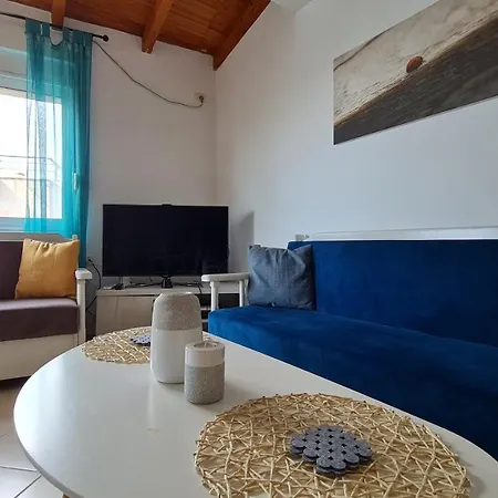 Good Vibes Apartment